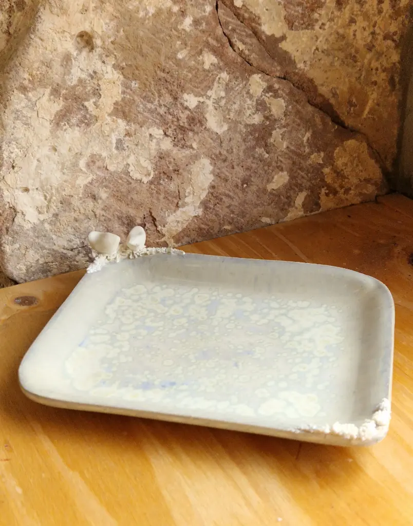 Puces d'oreilles en porcelaine