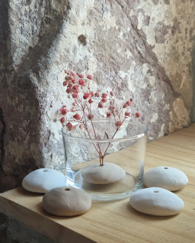 3 Galets pique fleurs